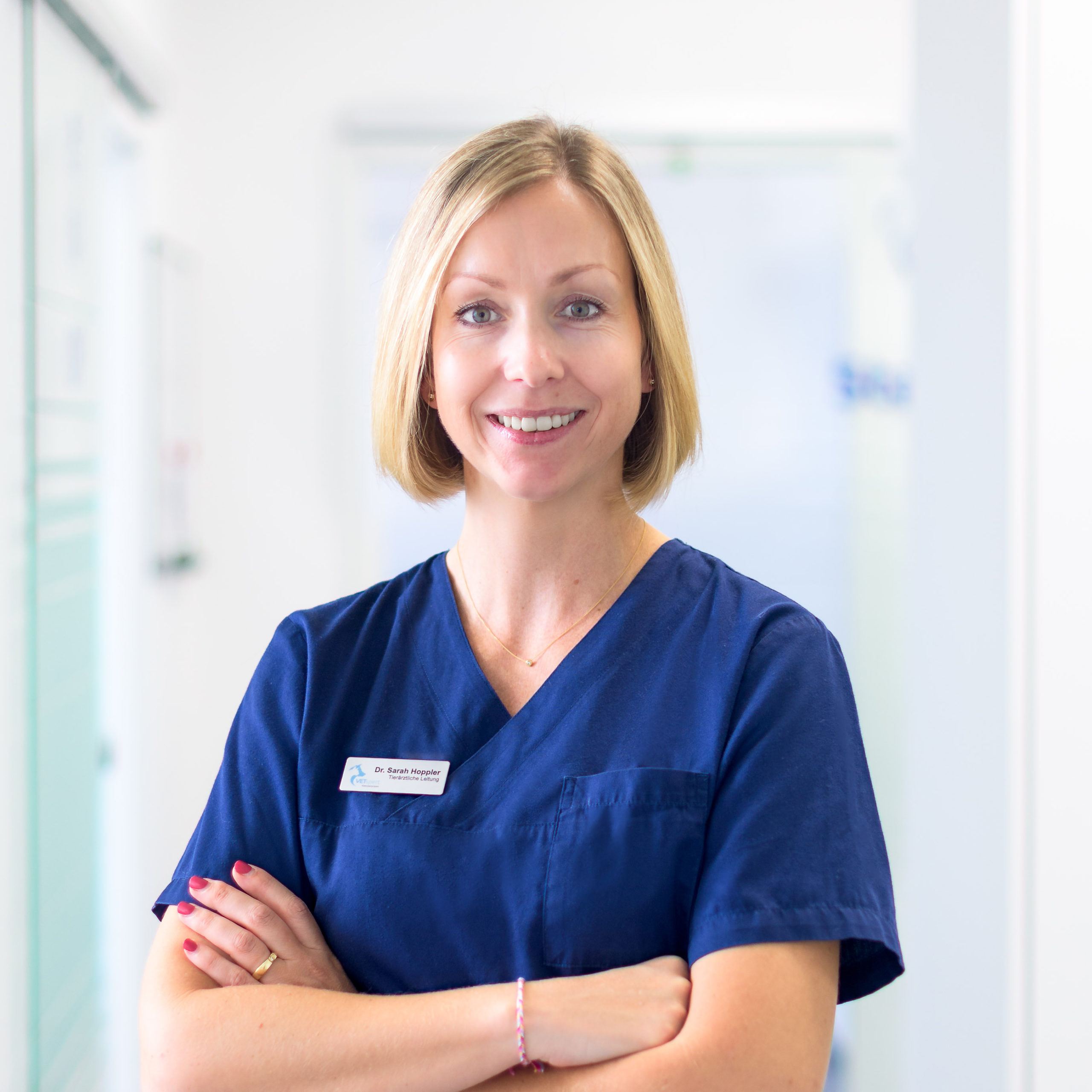 Tierärztin Dr. Sarah Hoppler